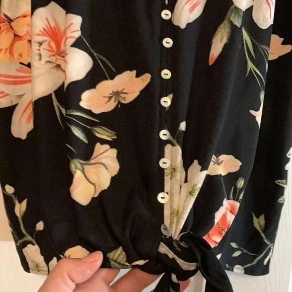 Black  floral XL - Picture 4 of 10
